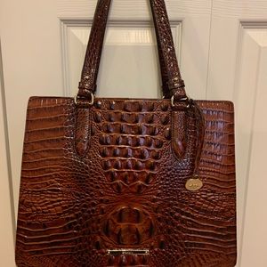 Brahmin Handbag , New without tag.